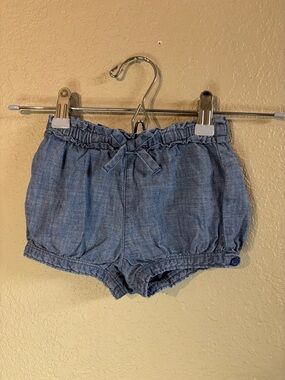 Baby Gap Shorts Girls Y2K Denim Blue Jean Casual Shorts Kids 12-18 Months